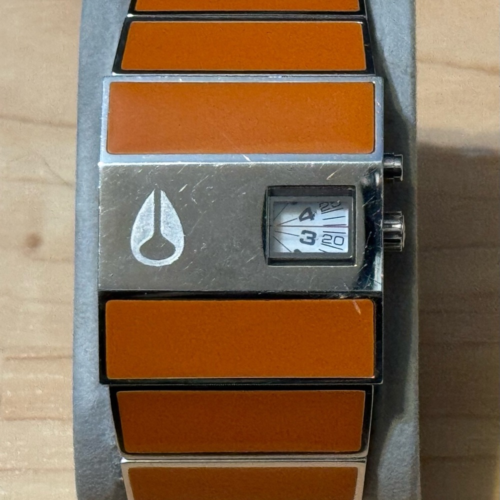 Nixon The Rotolog Direct Time Technology Orange Analog Men's Surf Watch RUNNING - Picture 2 of 10